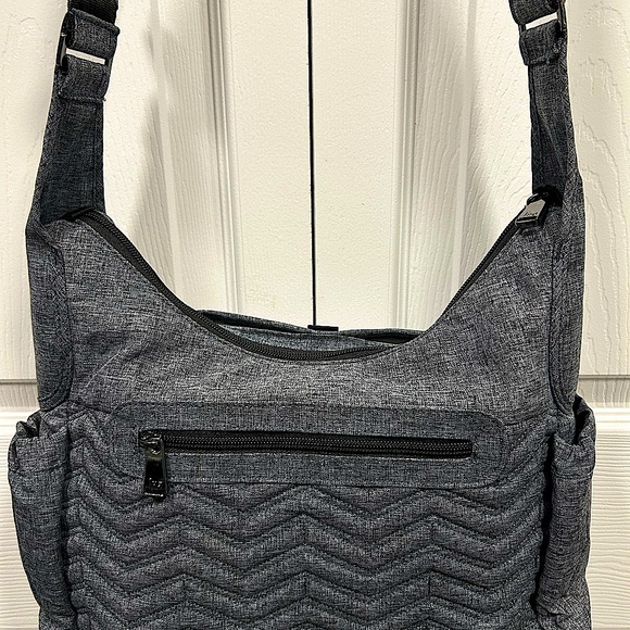 EUC LUG Camper Crossbody Bag in Grey with RFID protection, and water repellent - Picture 2 of 6